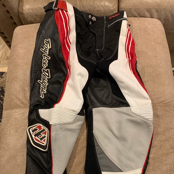 New Troy Lee Designs motorcycle riding pants